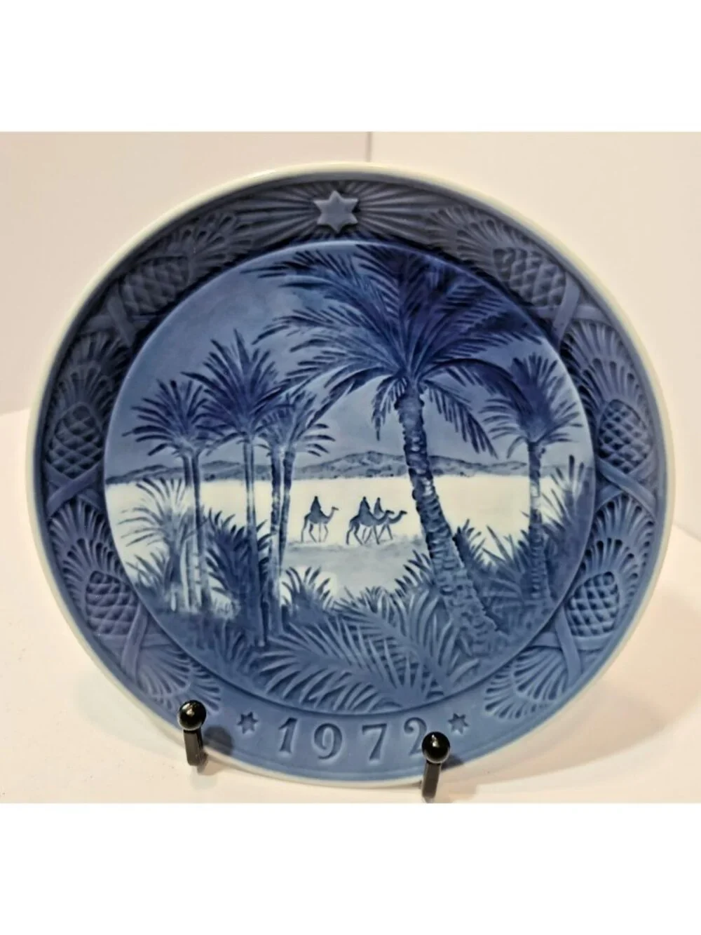 Vtg 1972 Royal Copenhagen Christmas Plate In The Desert Denmark Blue White